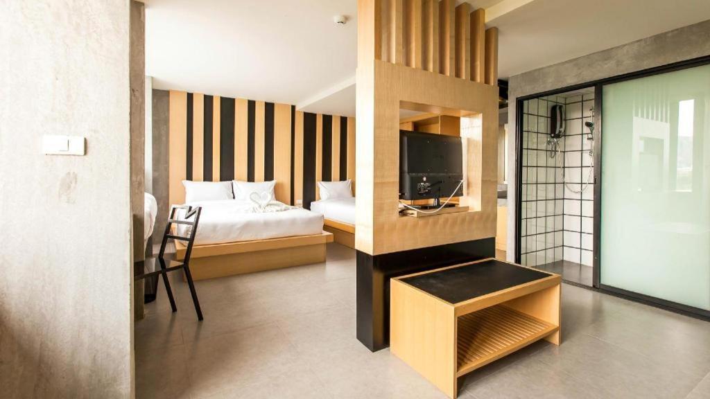 B2 Phuket Boutique & Budget Hotel Extérieur photo